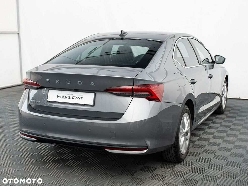 Skoda Octavia 1.5 TSI mHEV DSG Selection - 6