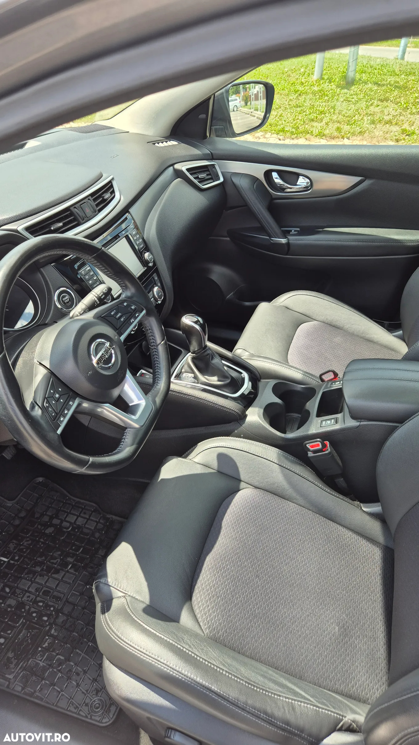 Nissan Qashqai 1.6 DCI Xtronic TEKNA - 13