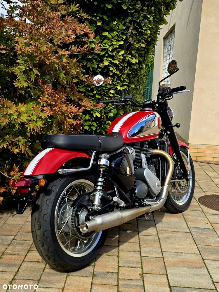 BSA Gold Star - 28