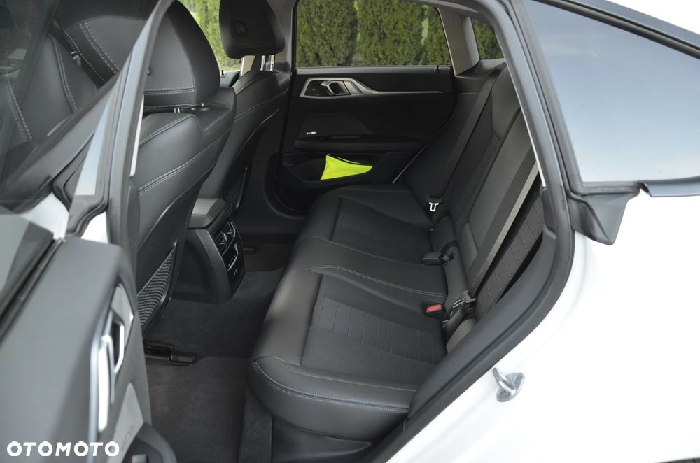 BMW i4 83.9kWh eDrive 40 - 21