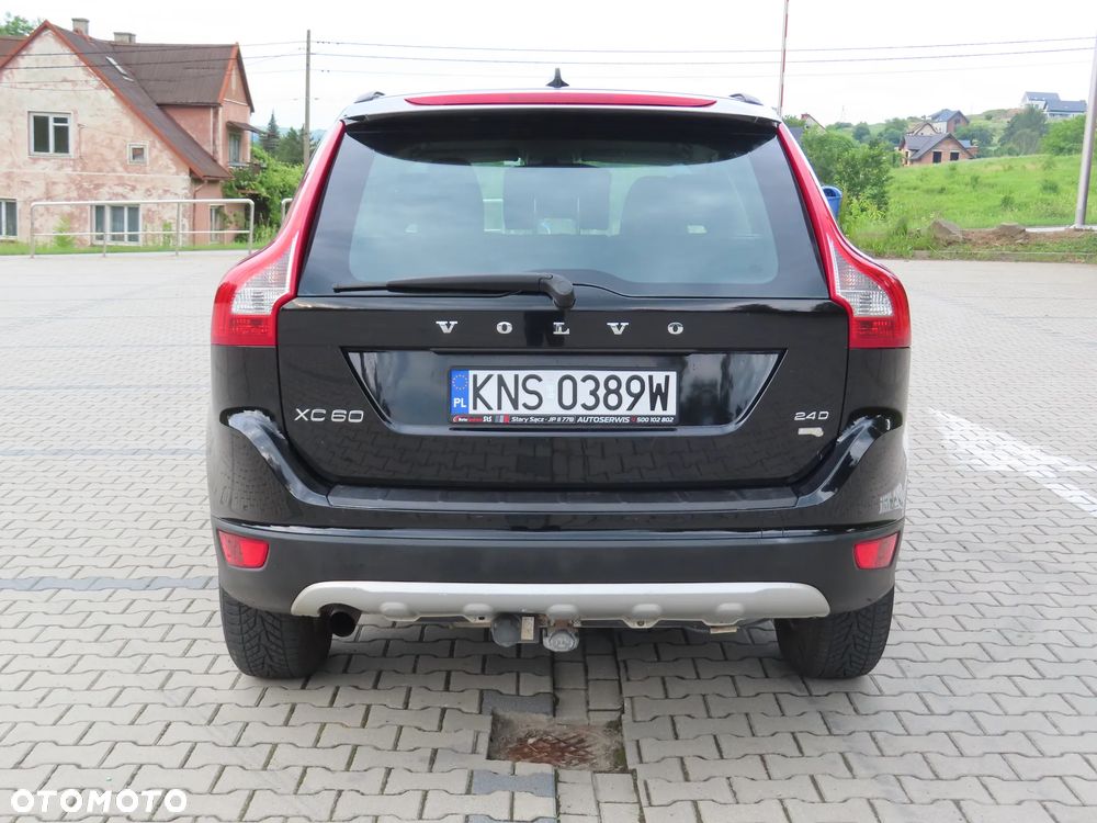 Volvo XC 60 2.4D Momentum - 6