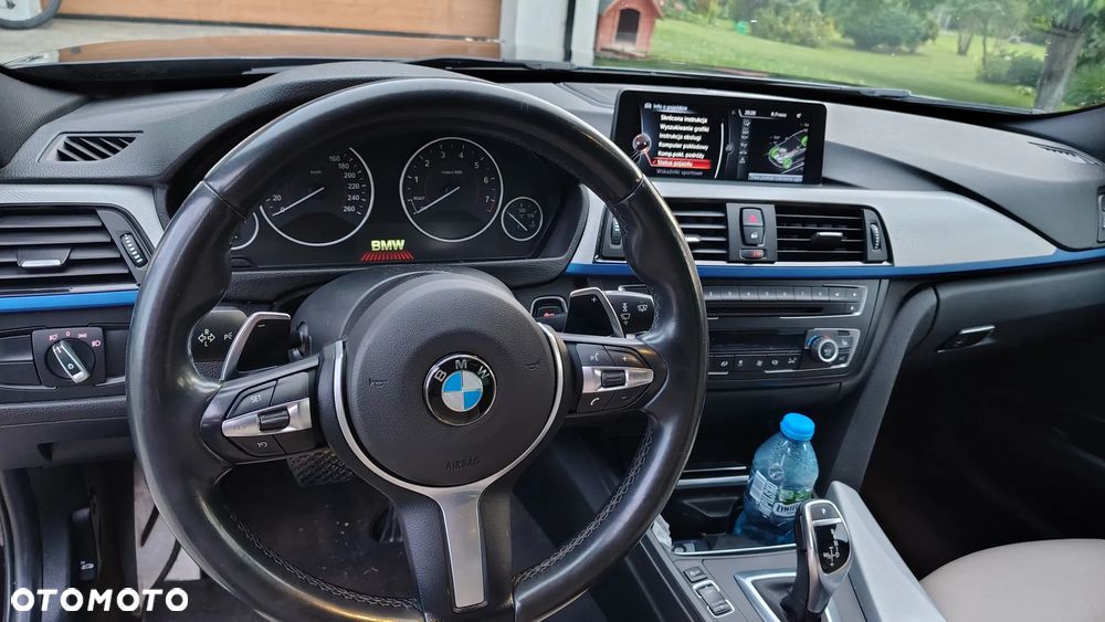 BMW Seria 3 - 16