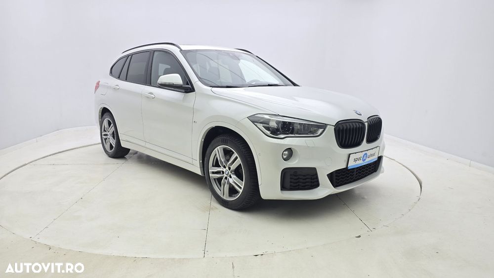 BMW X1 xDrive20d AT - 4