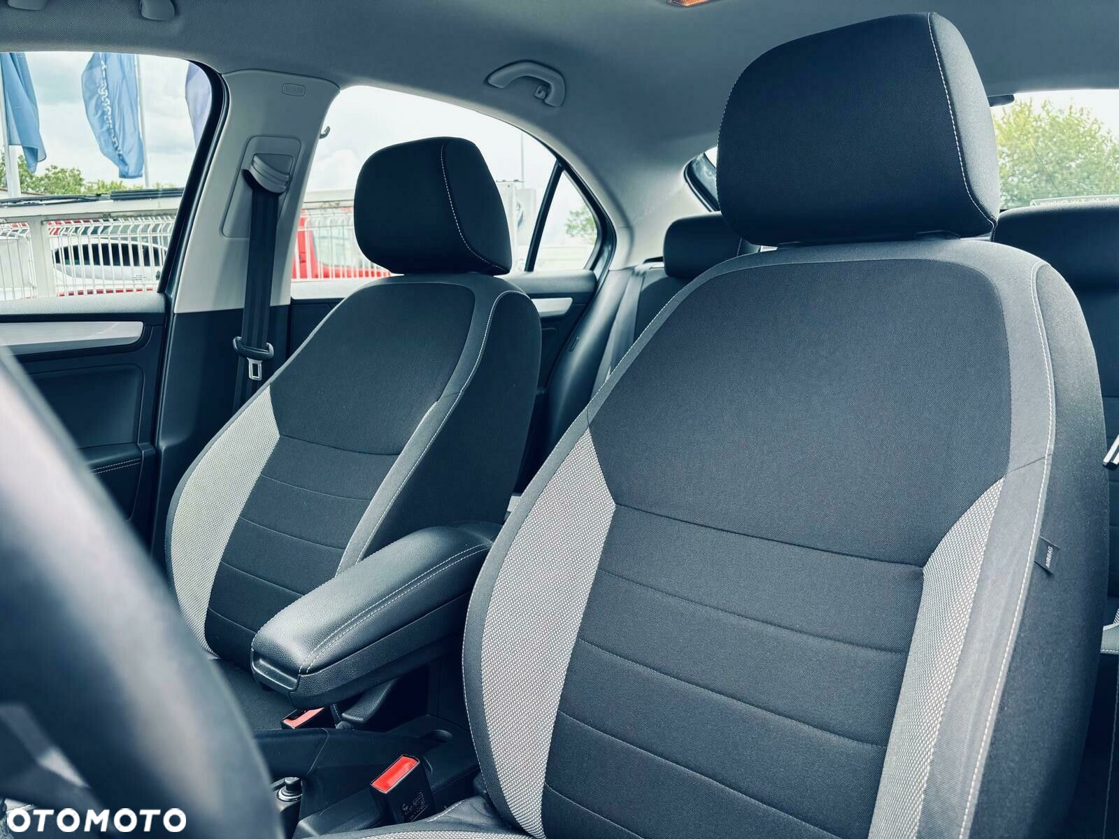 Skoda RAPID 1.0 TSI Ambition - 9