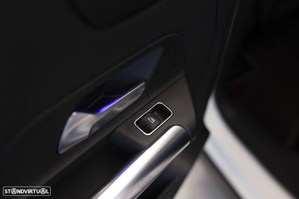 Mercedes-Benz EQA 250 - 26