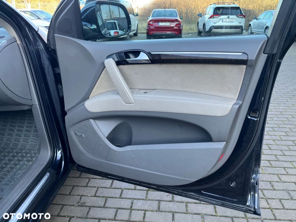 Audi Q7 3.0 TDI Quattro Tiptronic - 25