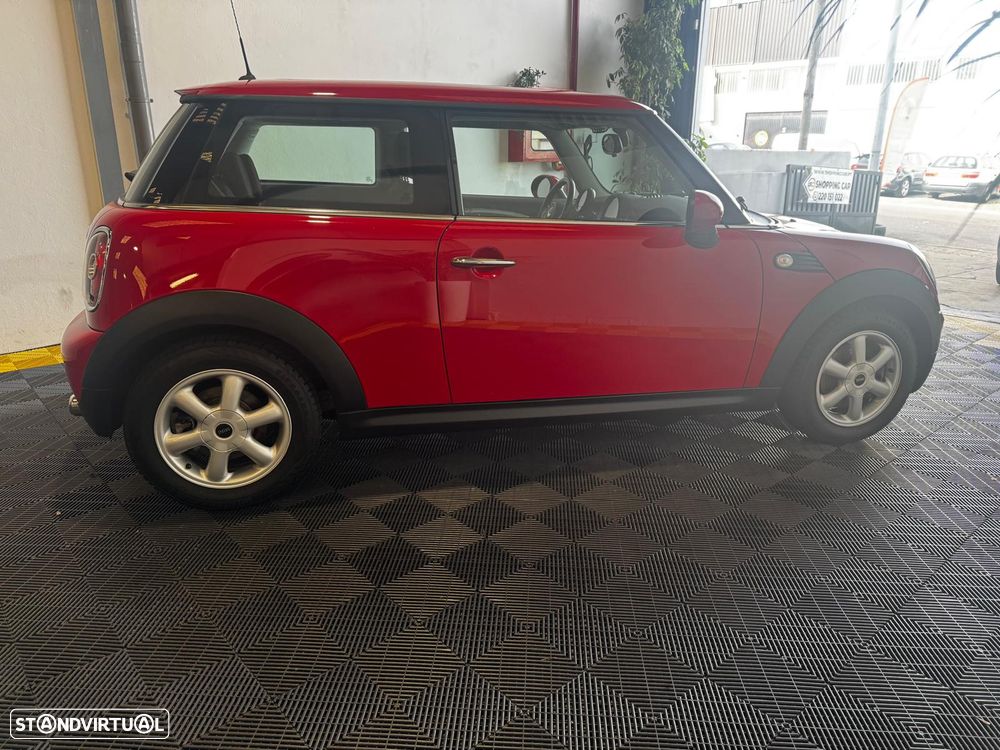MINI 3 Portas One 1.4 - 26