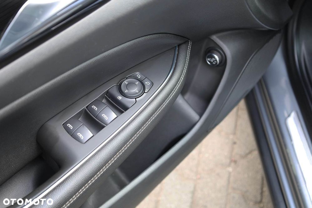 Opel Insignia 1.5 T Elite S&S - 31