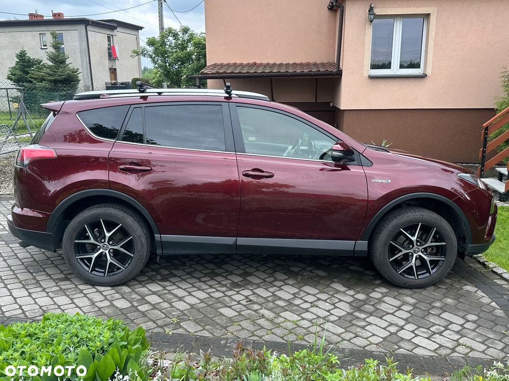 Toyota RAV4 - 5