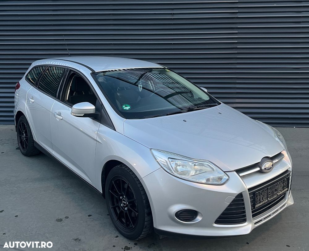 Ford Focus - 1
