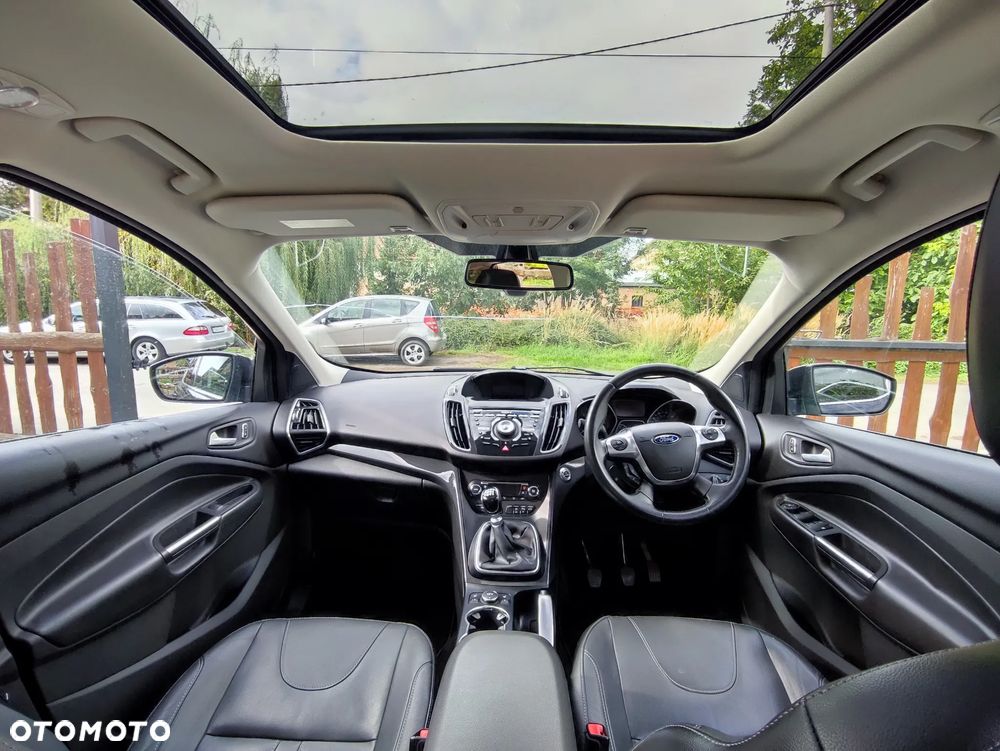Ford Kuga 2.0 TDCi 4x4 Titanium - 20