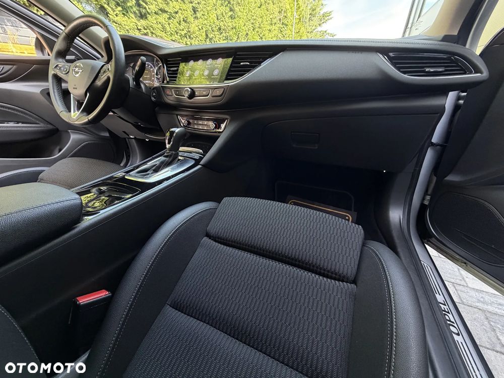 Opel Insignia 1.6 Dynamic - 15