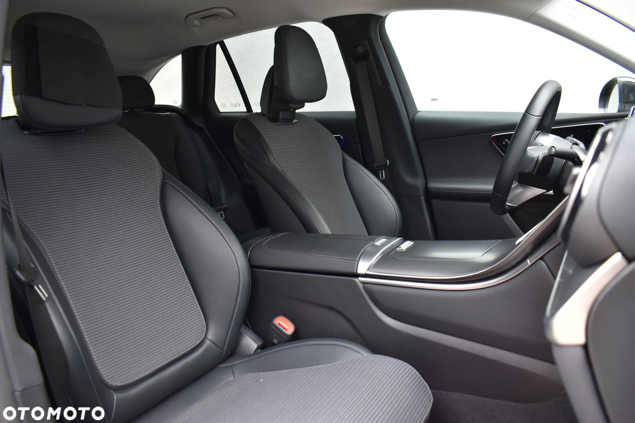 Mercedes-Benz GLC 220 d 4Matic 9G-TRONIC Avantgarde Advanced - 15