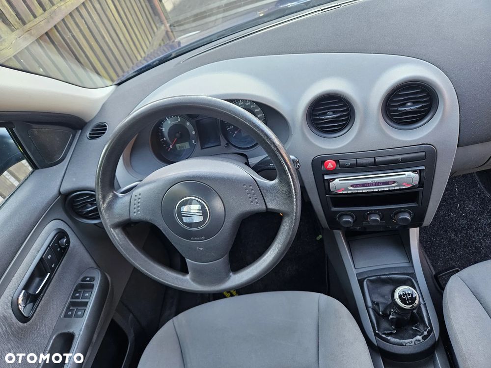 Seat Ibiza 1.4 16V Comfort Edition - 6