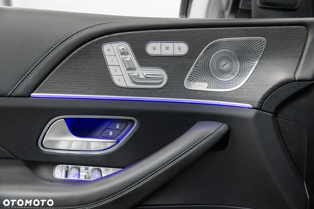Mercedes-Benz GLE - 23