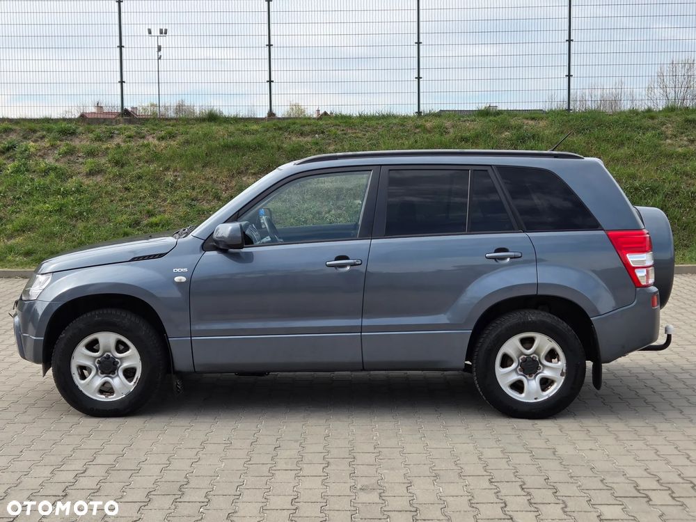 Suzuki Grand Vitara 1.9 DDiS Comfort DPF Family - 6