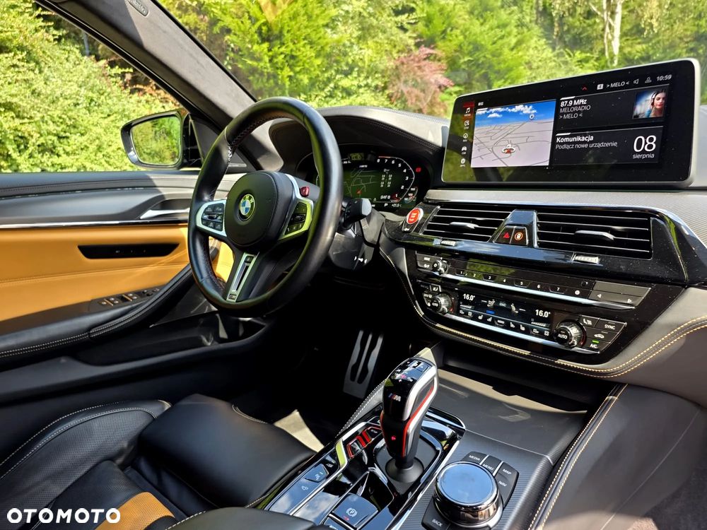 BMW M5 Competition - 12
