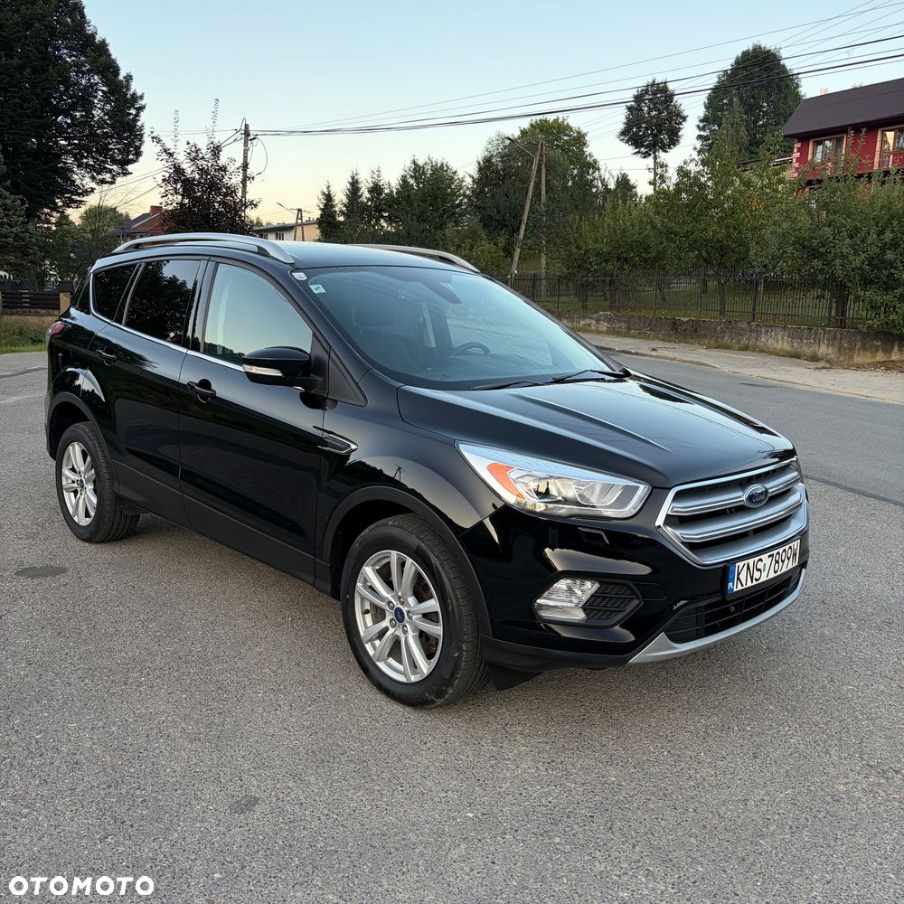 Ford Kuga 2.0 TDCi 2x4 Titanium - 3