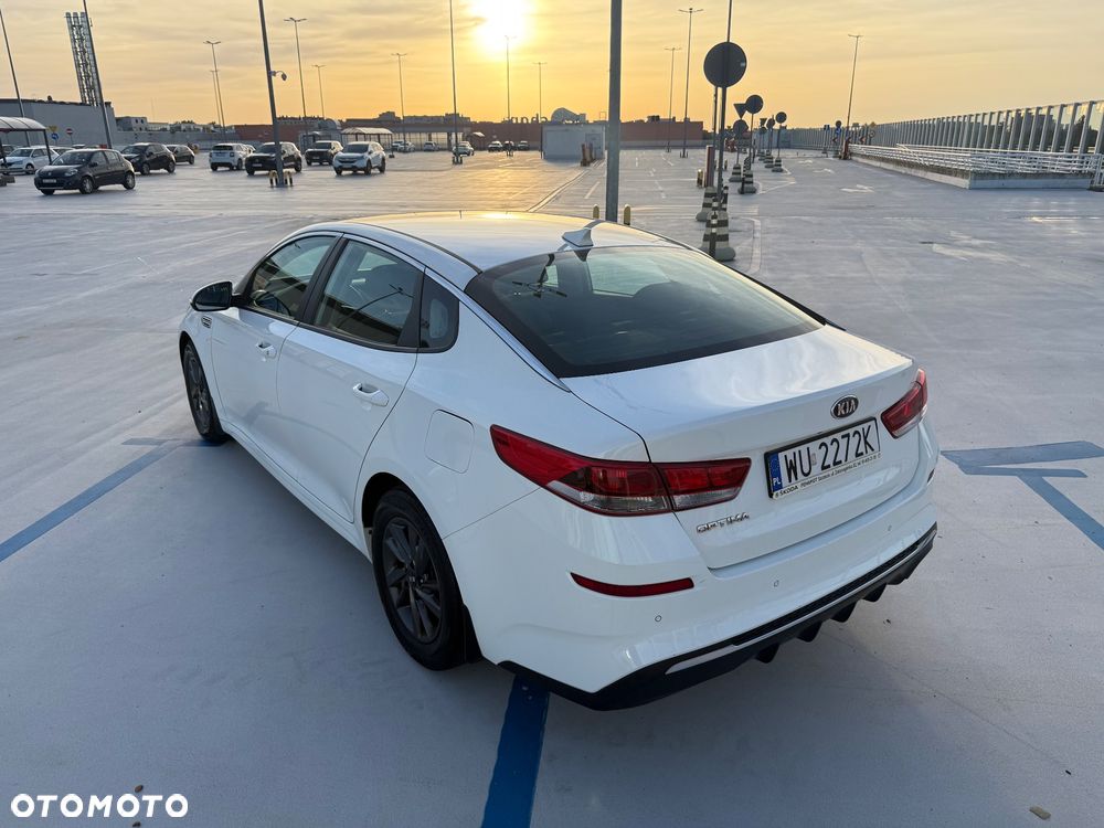Kia Optima - 20