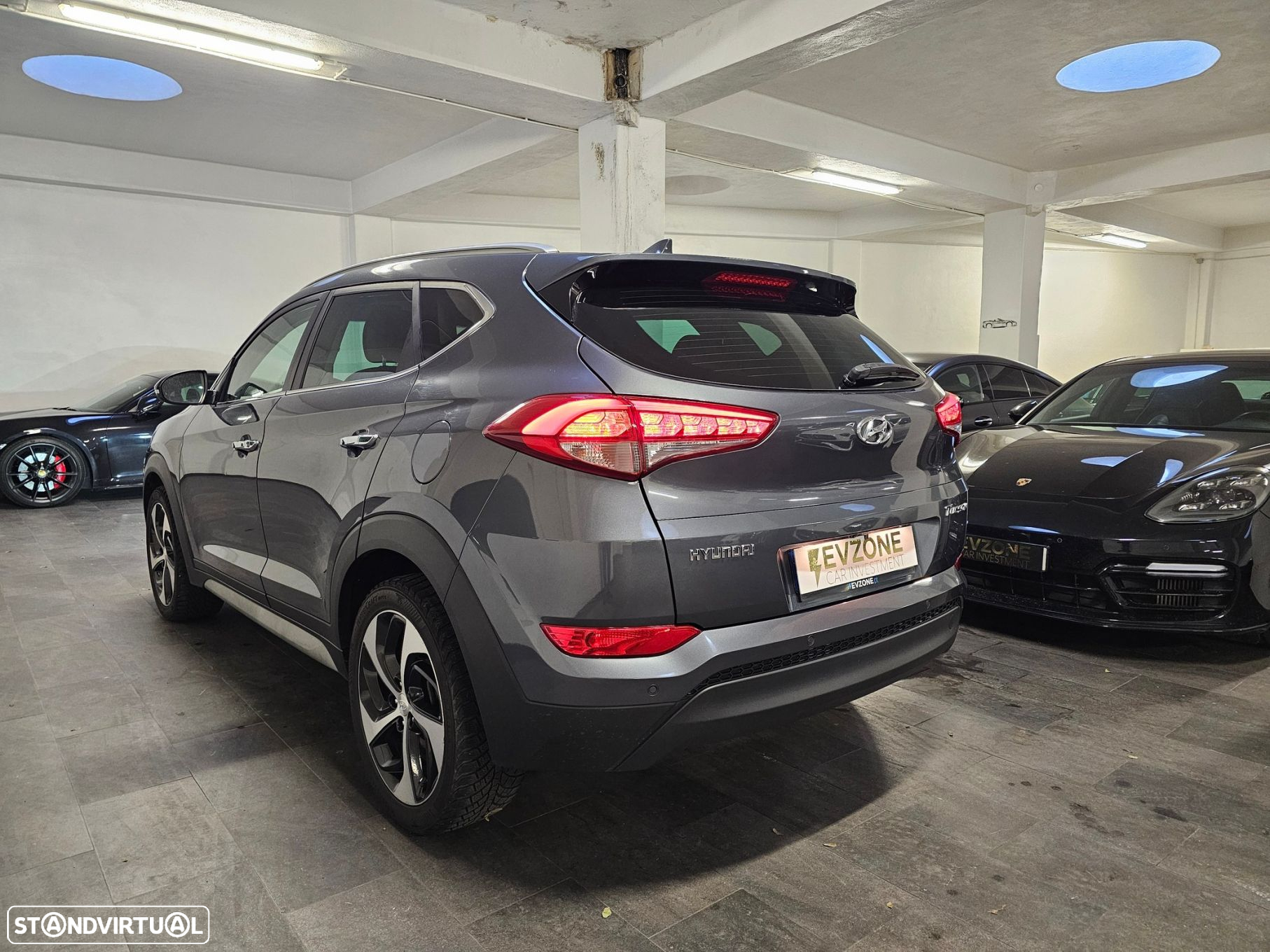 Hyundai Tucson 1.7 CRDi Premium DCT - 9