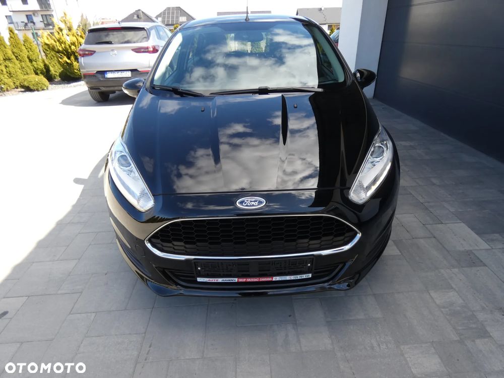 Ford Fiesta 1.25 Champions Edition - 3