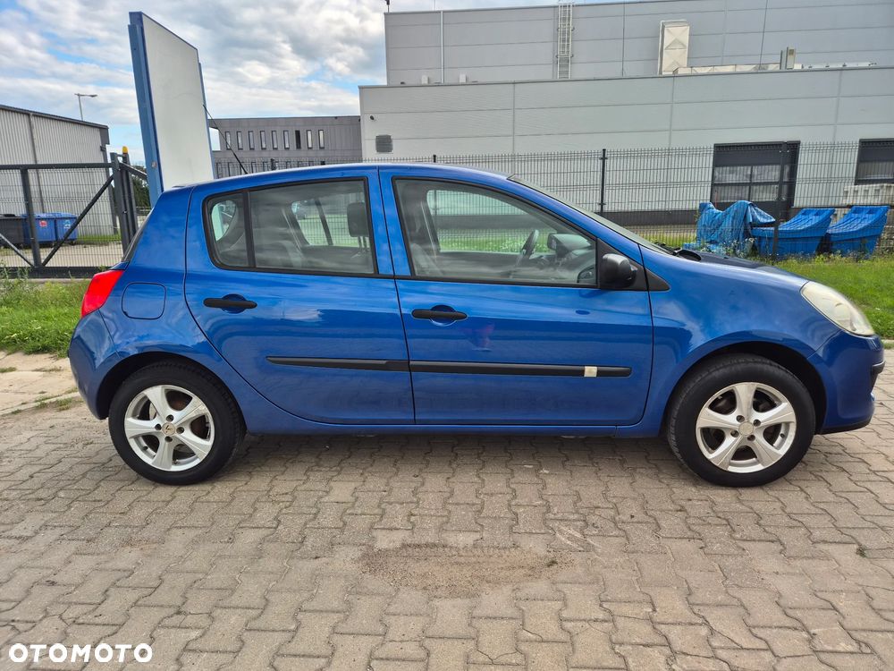 Renault Clio 1.2 16V Exception - 23