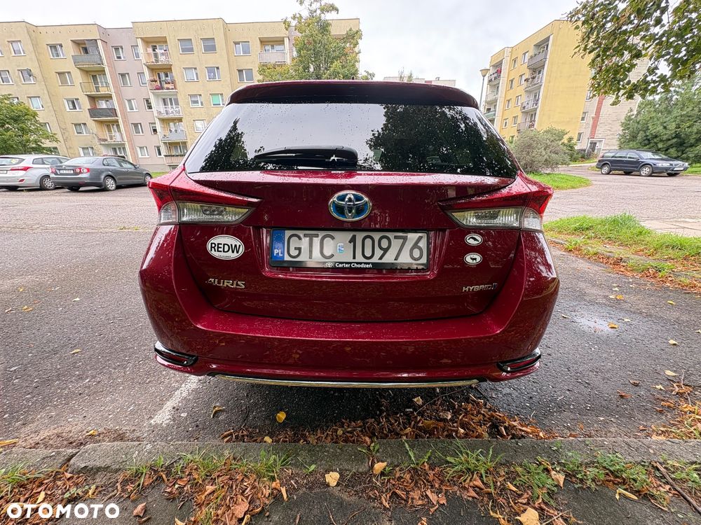 Toyota Auris Hybrid 135 Dynamic - 4