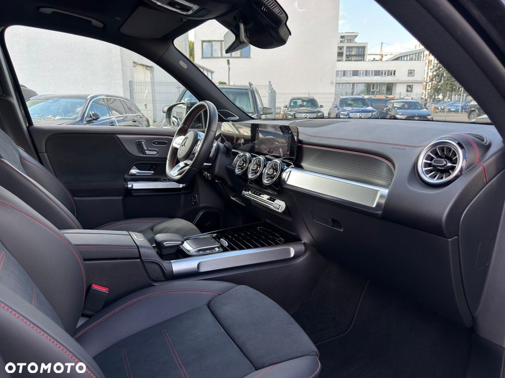 Mercedes-Benz EQB 350 66.5kWh 4-Matic AMG Line - 26