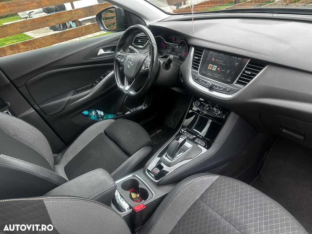 Opel Grandland X Plug-in-Hybrid4 1.6 DI Start/Stop Aut Ultimate - 2