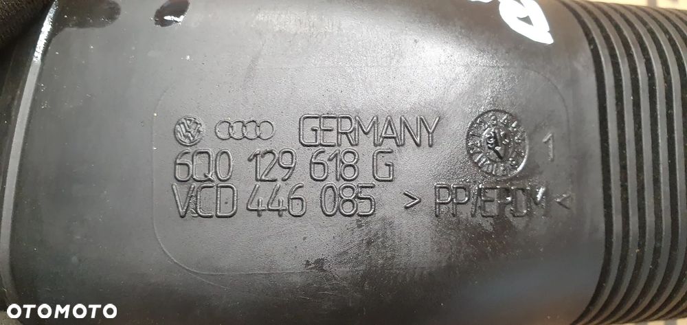 Wlot kanał dolot powietrza Skoda Roomster 1.4 TDI 6Q0129618G 5J0805971 - 7