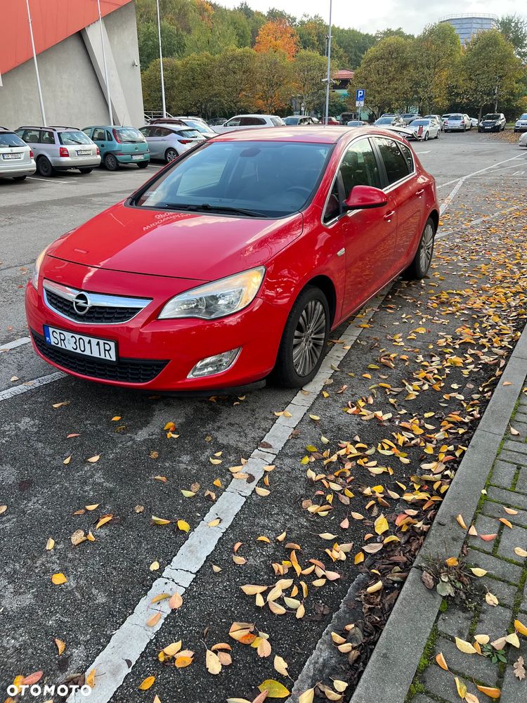 Opel Astra 1.4 T Cosmo - 4