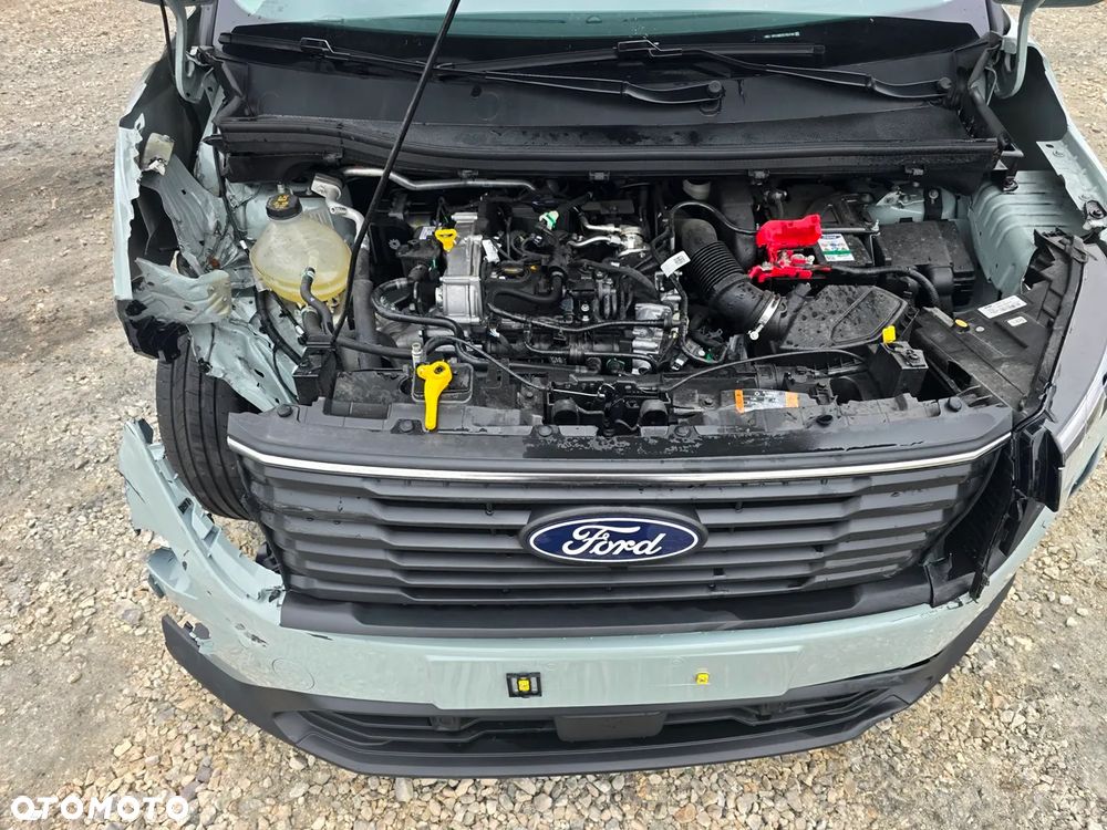 Ford Tourneo Courier ver-1-0-ecoboost-trend - 16