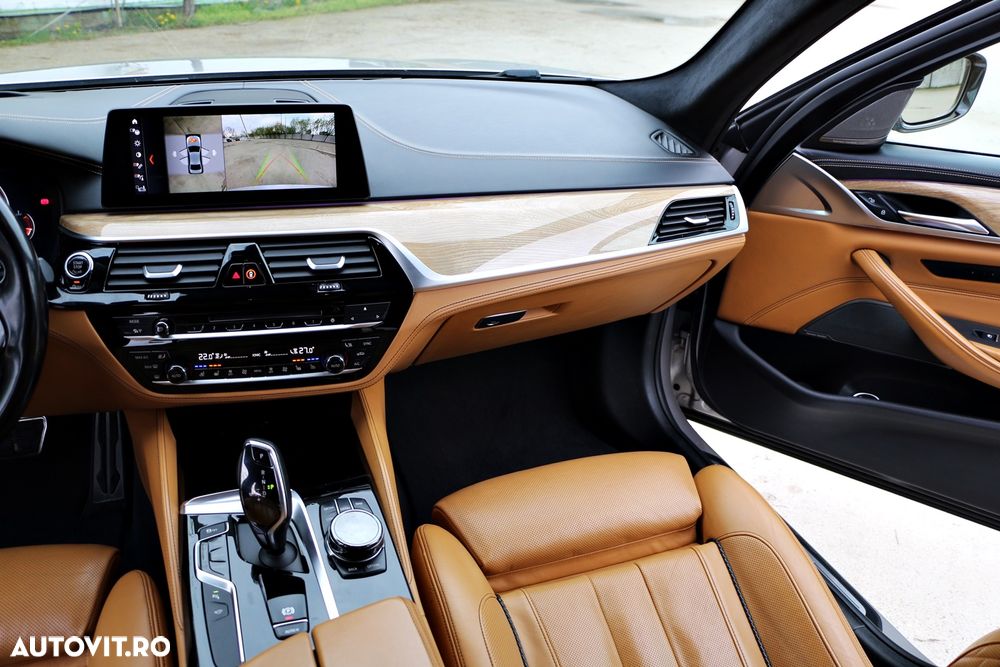 BMW Seria 5 540i xDrive Aut. Sport Line - 29