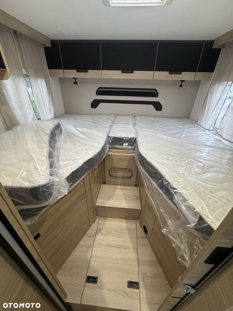 Ford Chausson 797 Titanium Line - 29