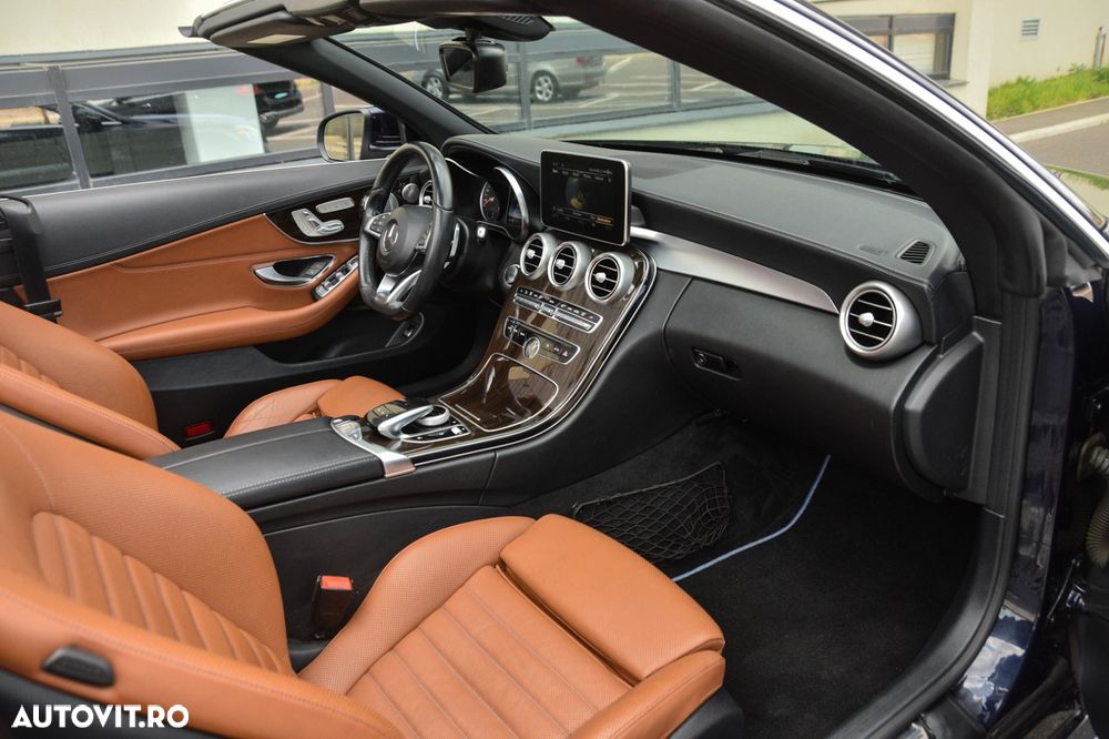 Mercedes-Benz C - 8