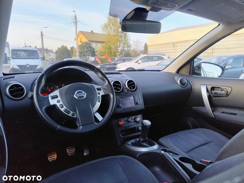 Nissan Qashqai 1.6 I-Way - 11