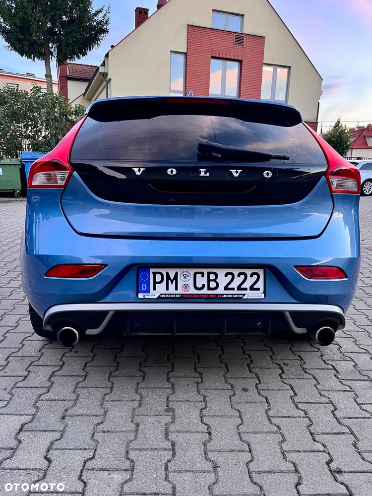 Volvo V40 T2 RDesign - 11