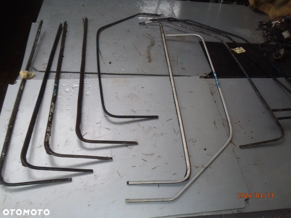 mechanizm podnośnik szyby ramka uszczelka gumowa  listwa zgarniająca drzwi fiat 126p elegant fl maluch - 20
