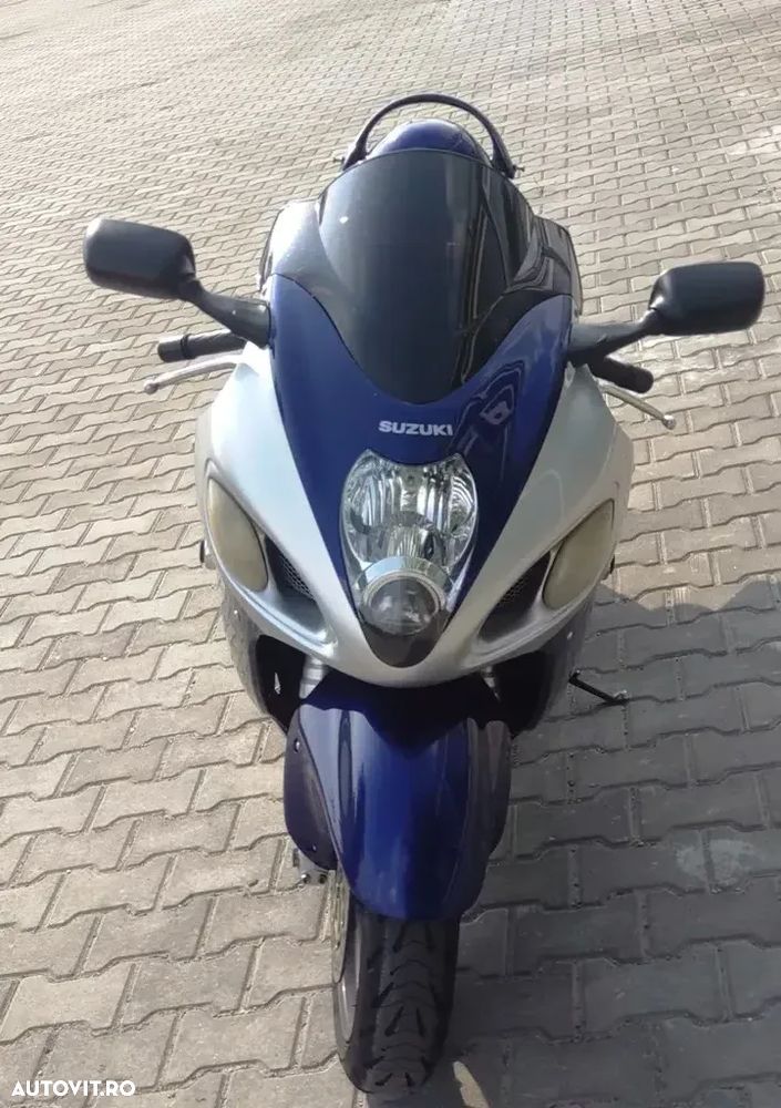Suzuki GSX 1300R Hayabusa - 6