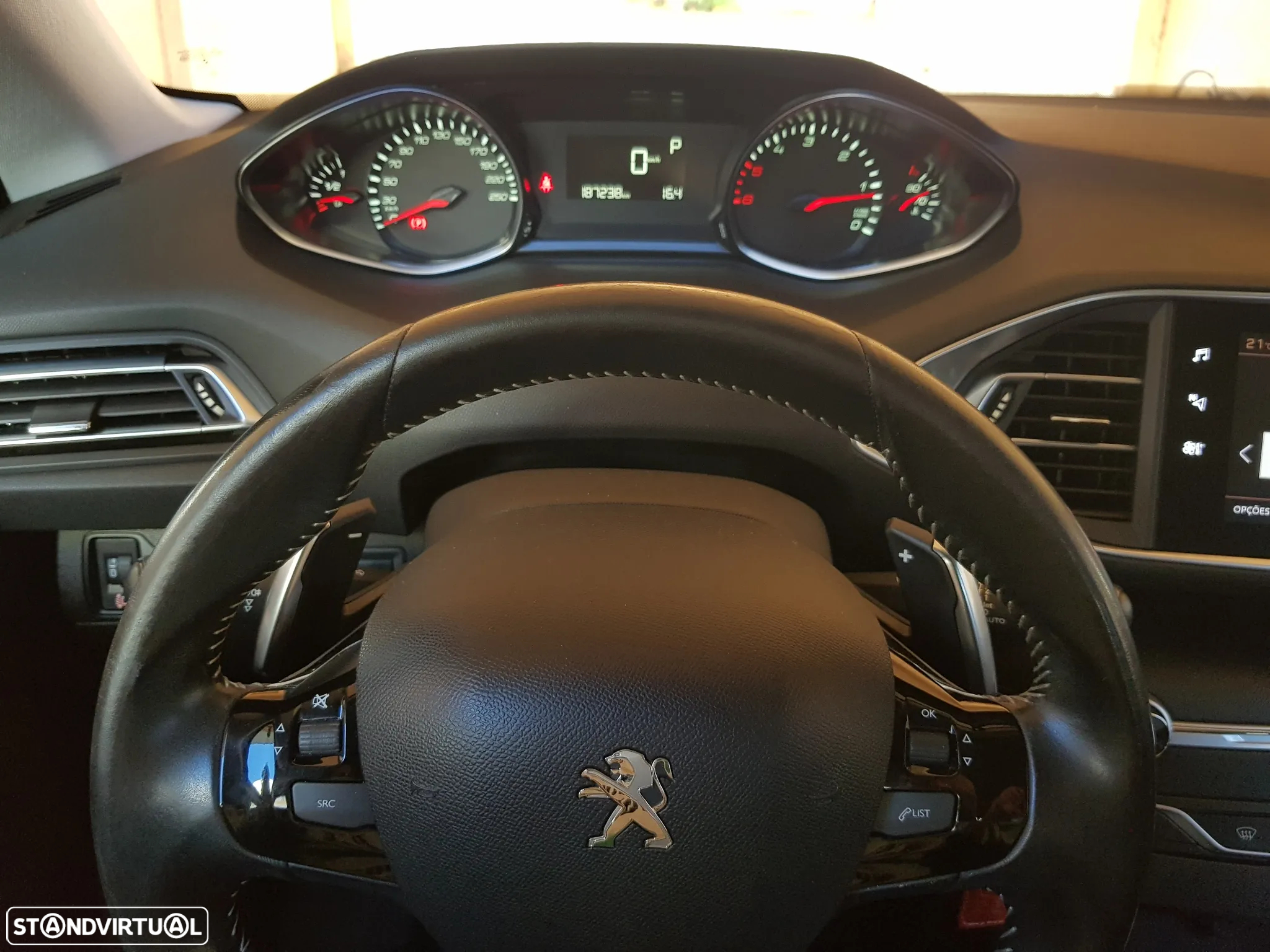 Peugeot 308 SW 1.5 BlueHDi Style EAT8 - 22