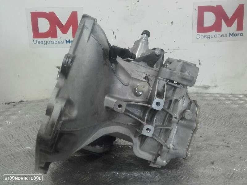 CAIXA VELOCIDADES OPEL CORSA C 2006 - 4