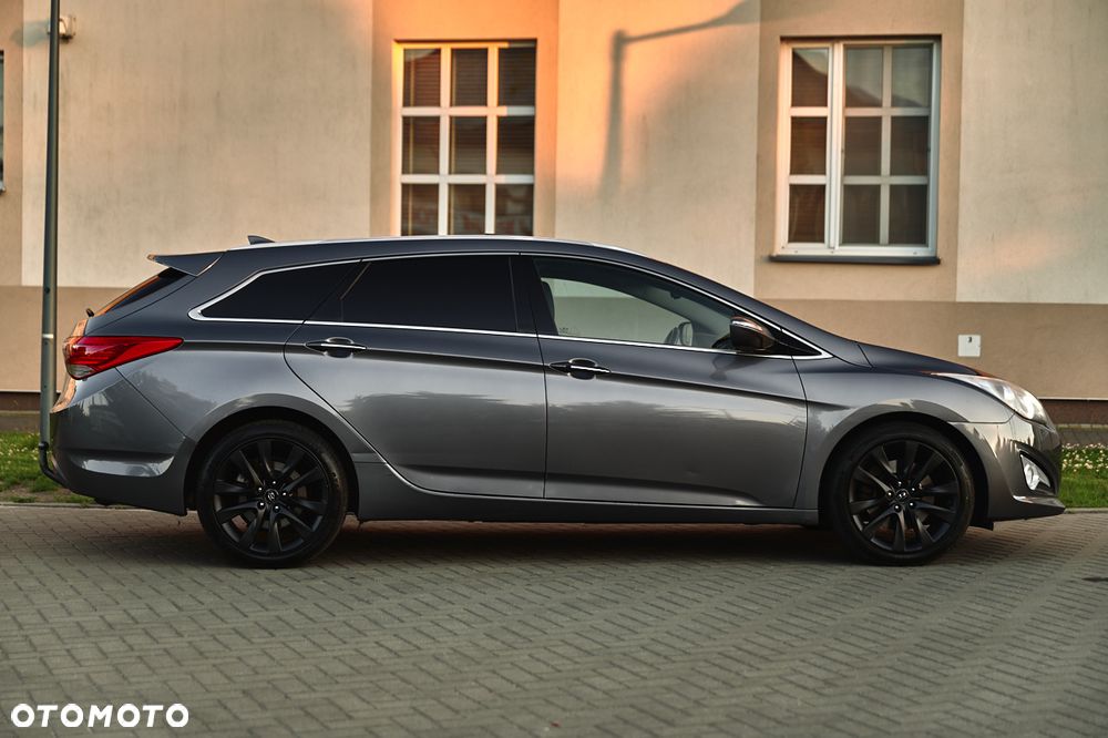 Hyundai i40 Kombi 1.7 CRDi Premium - 17