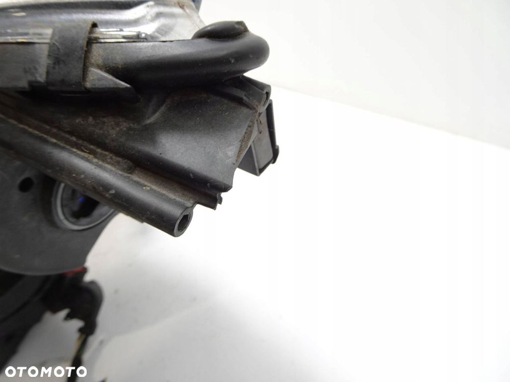 lampa prawy przód opel zafira c anglik - 5