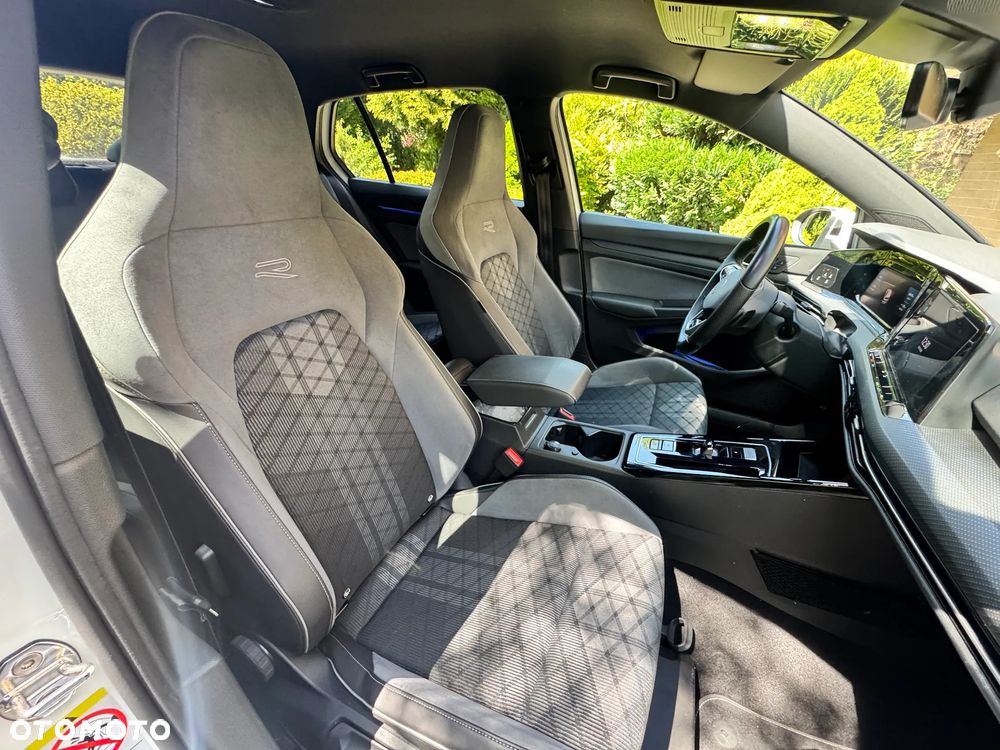Volkswagen Golf 1.5 eTSI mHEV R-Line Plus DSG - 10