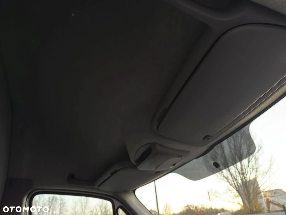 Volkswagen CRAFTER L2H2 - 15