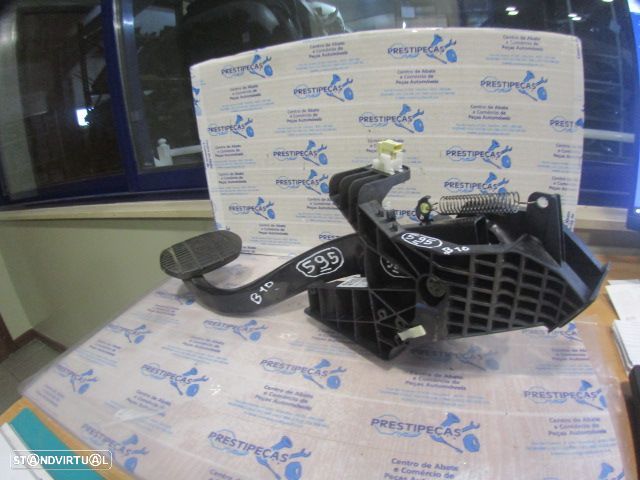 Pedal 685659606 81007132E BMW F46 SERIE 2 2019 216D 115CV 5P CINZA - 1