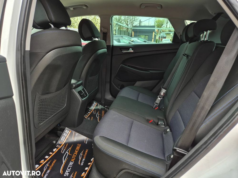 Hyundai Tucson blue 1.7 CRDi 2WD DCT Style - 11