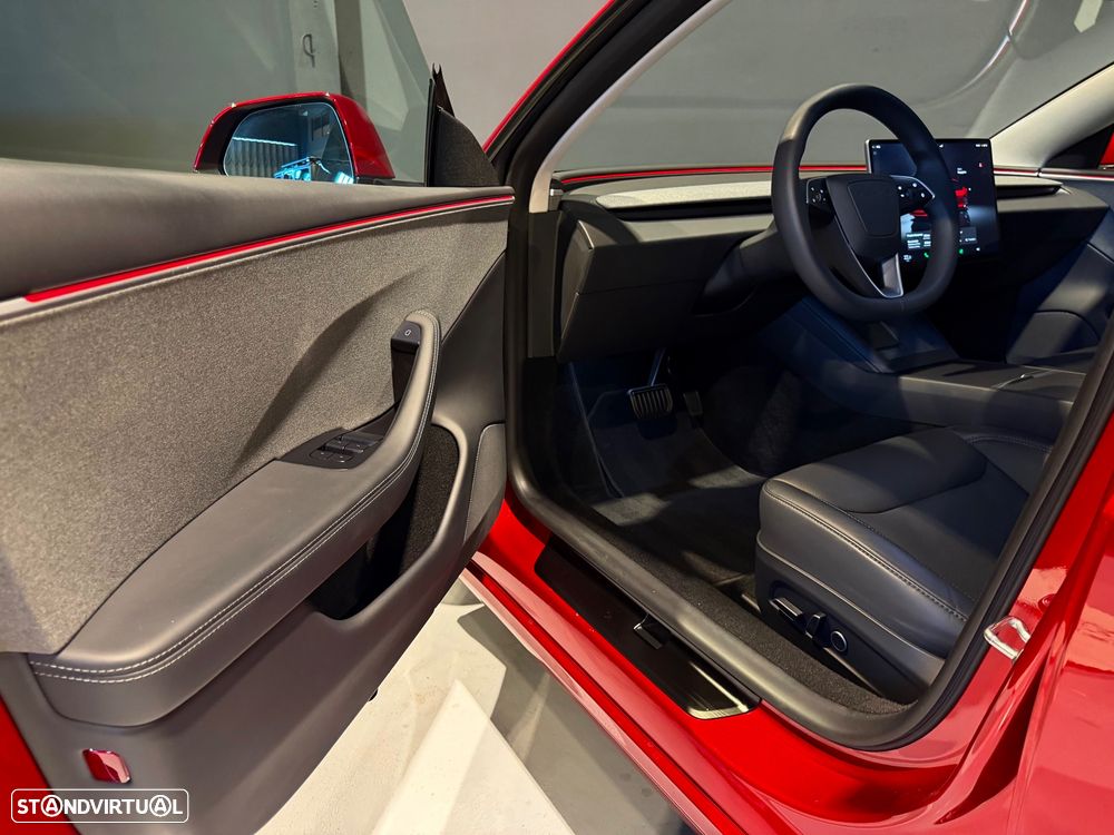 Tesla Model 3 Tração Traseira - 17