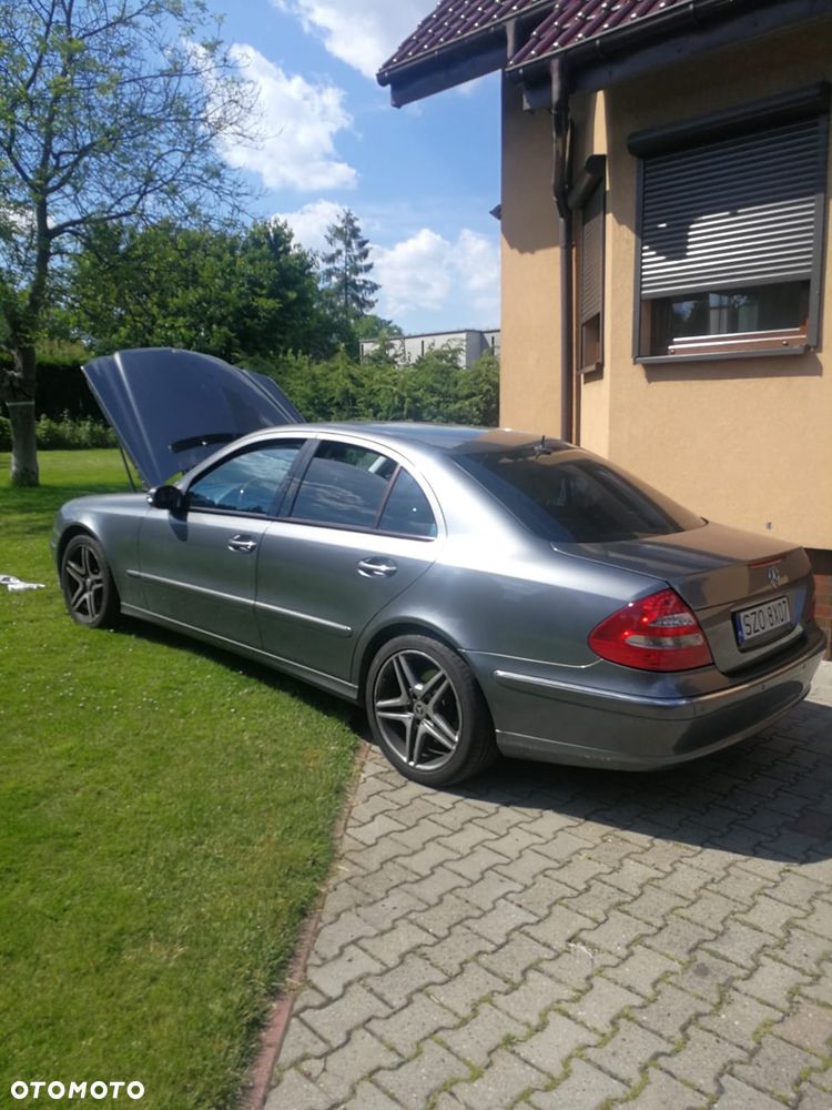 Mercedes-Benz Klasa E 320 CDI Avantgarde - 28