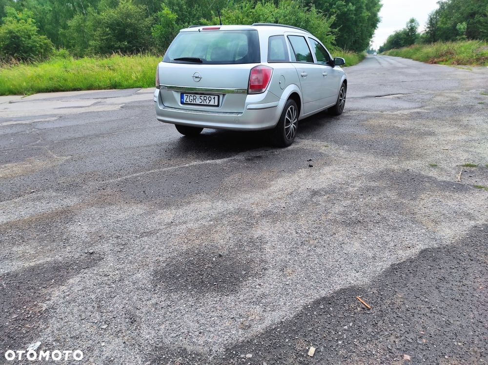 Opel Astra - 3
